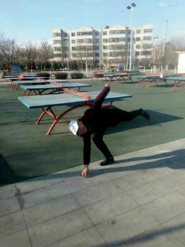 载正的第一张照片--安阳相亲服务中心