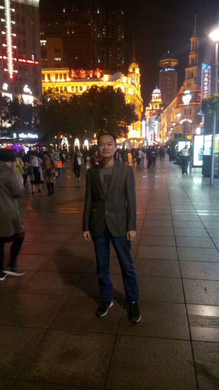 水池养鱼的第一张照片--安阳相亲服务中心