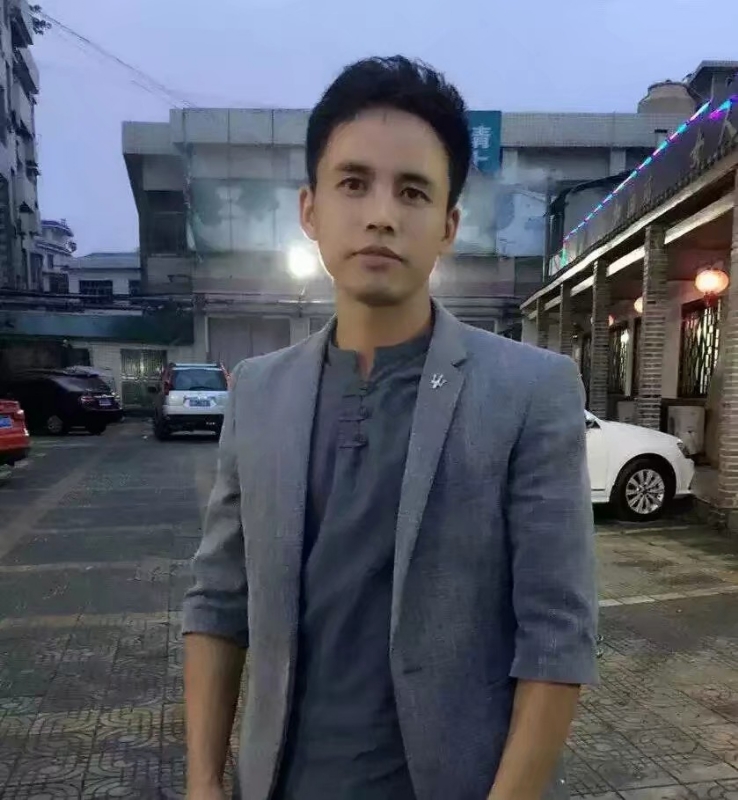 华谢的第一张照片--安阳相亲服务中心