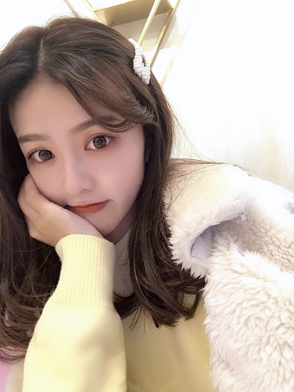 薇薇外送的第一张照片--安阳相亲服务中心