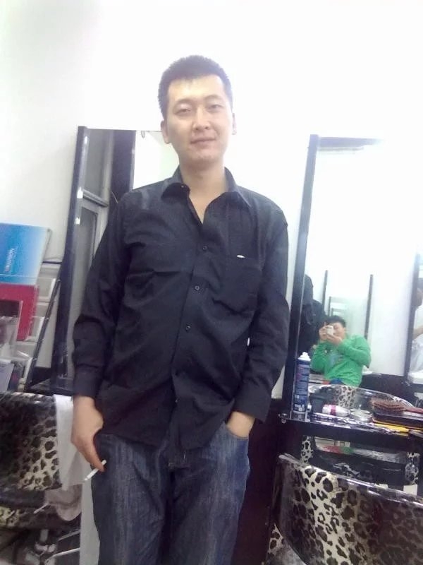 风筝的第一张照片--安阳相亲服务中心