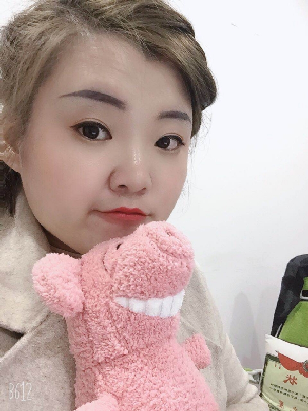 李娜的第一张照片--安阳相亲服务中心