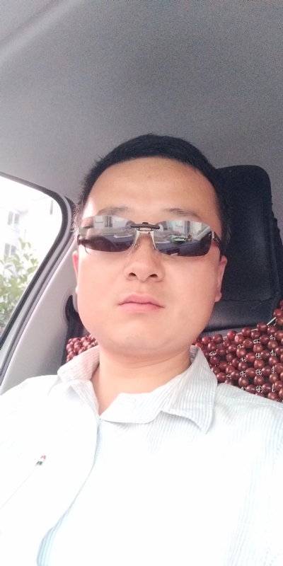 痛苦的单身狗的第一张照片--安阳相亲服务中心