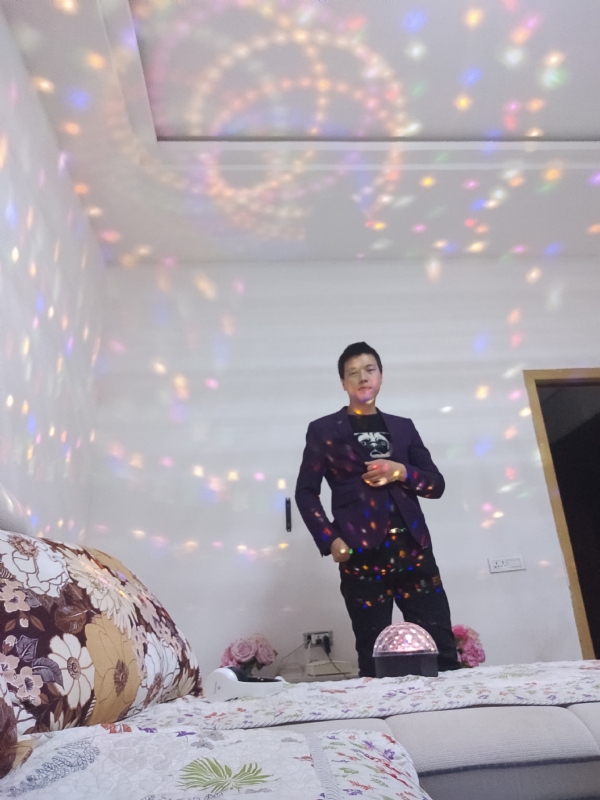 慕凡的第一张照片--安阳相亲服务中心