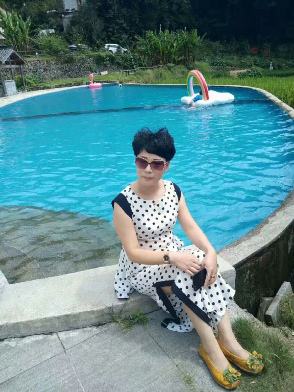 守望幸福的第一张照片--安阳相亲服务中心