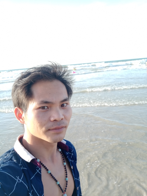 爱已欠费的第一张照片--安阳相亲服务中心