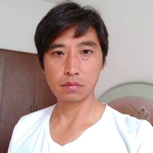 莞尔一笑的第一张照片--安阳相亲服务中心