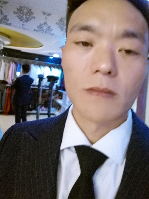 醉酒的蝴蝶的第二张照片--安阳相亲服务中心