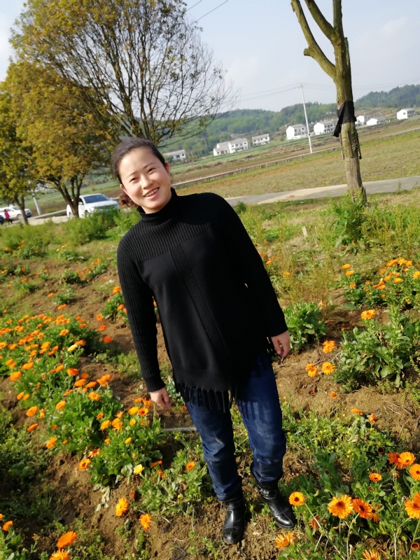 征婚女人的第四张照片--安阳相亲服务中心