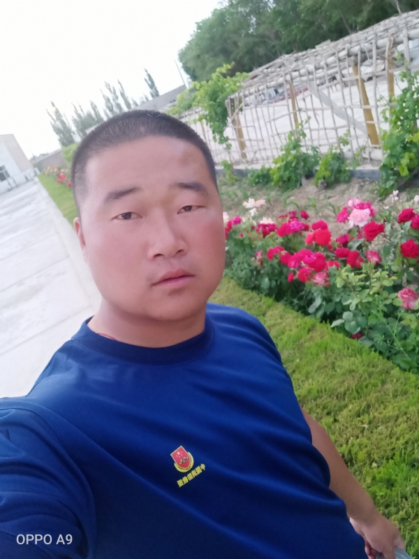 奋斗中的青春最美丽的第一张照片--安阳相亲服务中心