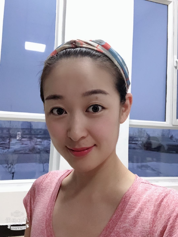 浅笑的第一张照片--安阳相亲服务中心