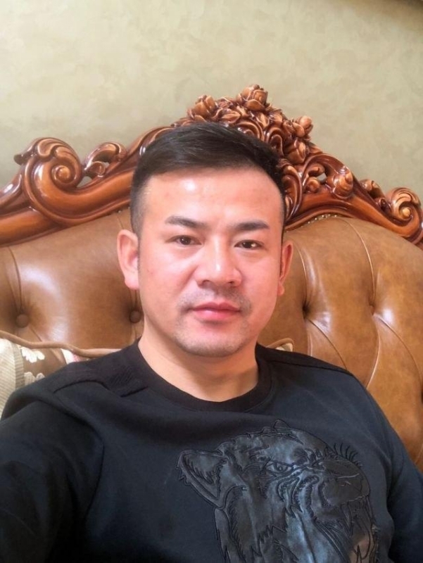 治国的第一张照片--安阳相亲服务中心