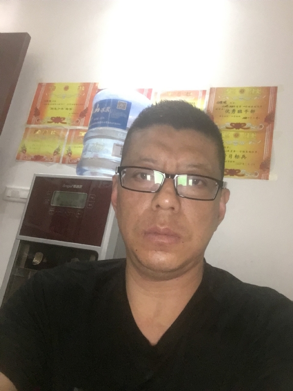 牵手的第二张照片--安阳相亲服务中心