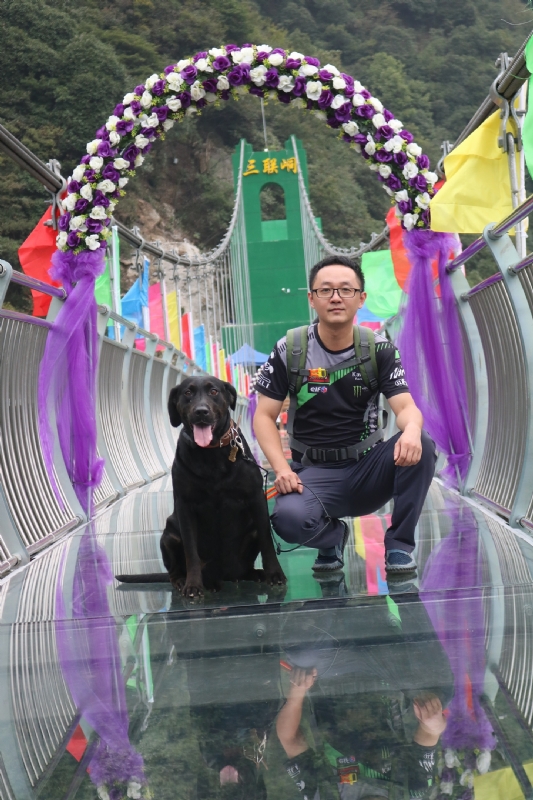 离人的第一张照片--安阳相亲服务中心