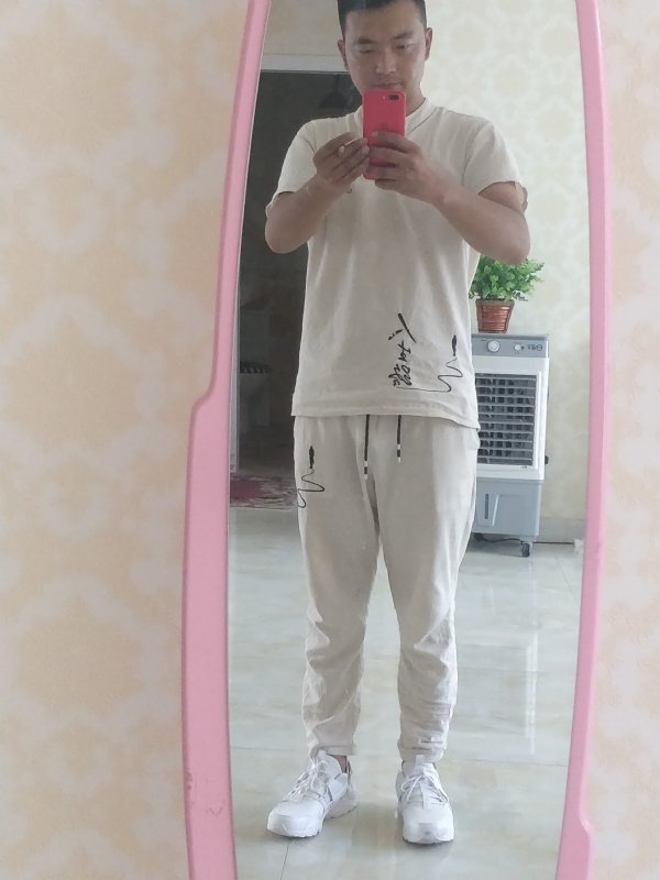 一天一根烟的第一张照片--安阳相亲服务中心