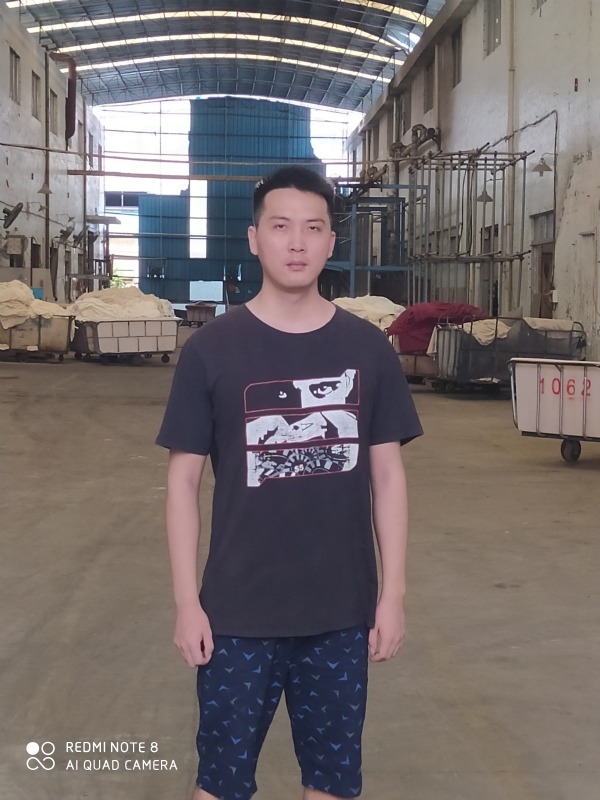 六月雨的第一张照片--安阳相亲服务中心