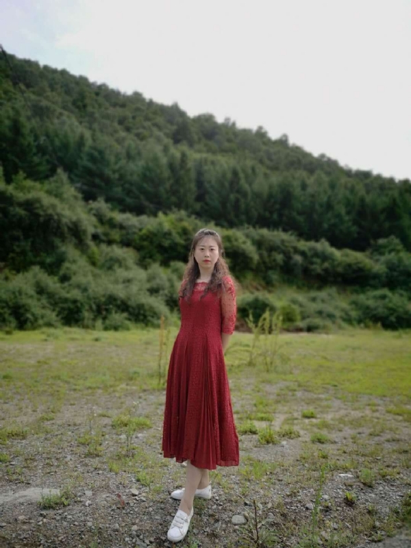 木槿的第五张照片--安阳相亲服务中心