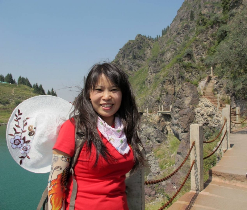 惊虹的第一张照片--安阳相亲服务中心