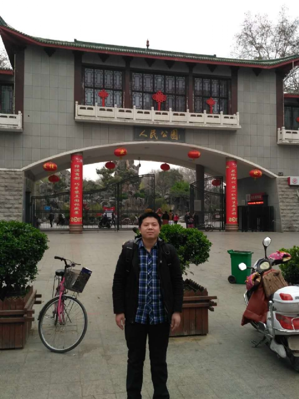 在奋斗的第四张照片--安阳相亲服务中心