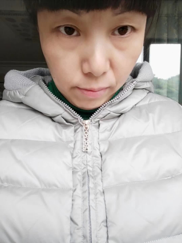 一抹幽蓝的第一张照片--安阳相亲服务中心