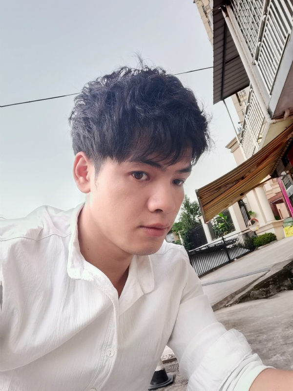 幕后老板的第一张照片--安阳相亲服务中心