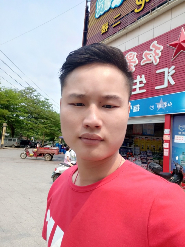 刘振军的第一张照片--安阳相亲服务中心