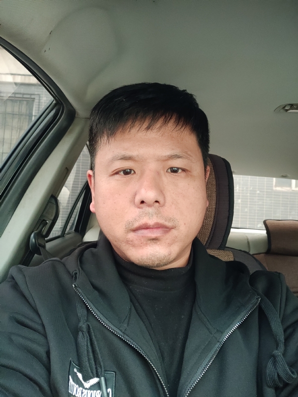 田立城的第一张照片--安阳相亲服务中心