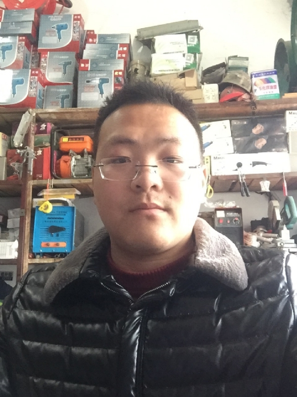 鼎福的第二张照片--安阳相亲服务中心