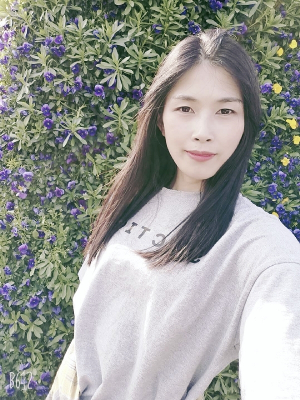 妍妍的第二张照片--安阳相亲服务中心