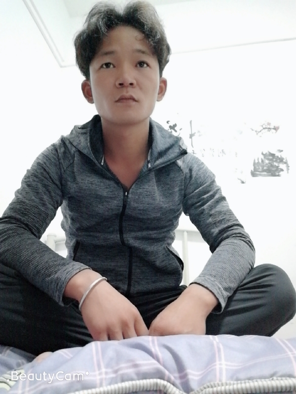 东浩学长的第一张照片--安阳相亲服务中心