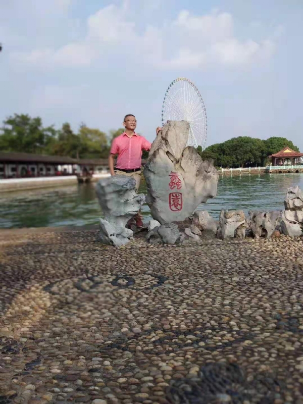 单翼天使的第一张照片--安阳相亲服务中心