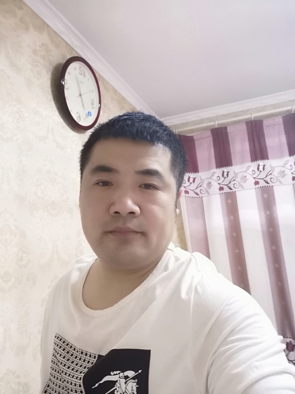 爱你的眼睛的第一张照片--安阳相亲服务中心