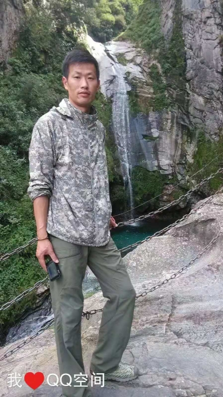 陌颜的第一张照片--安阳相亲服务中心