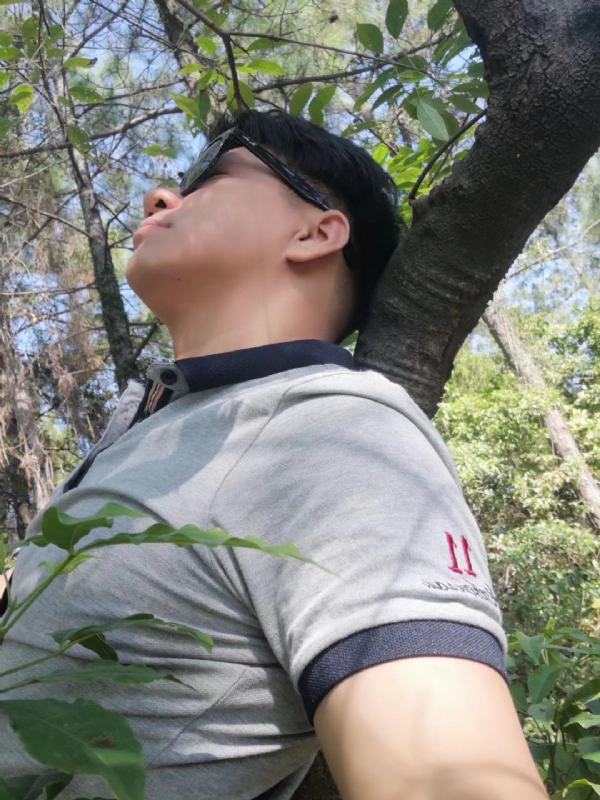 新丁的第一张照片--安阳相亲服务中心