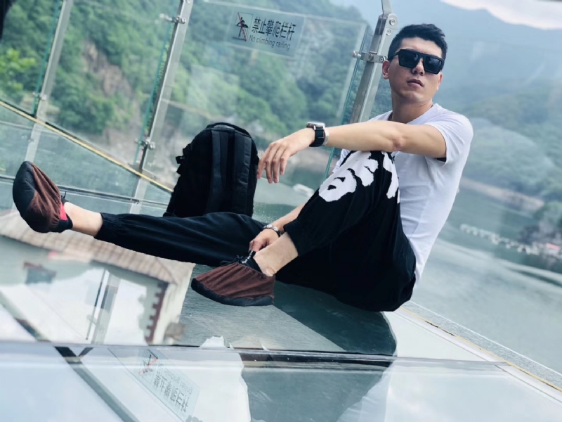 庄周梦蝶的第一张照片--安阳相亲服务中心