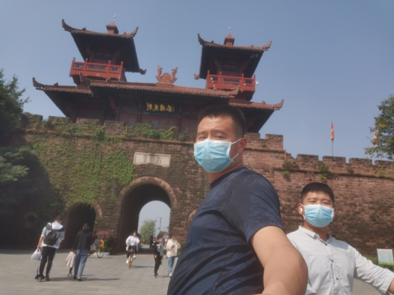 聆听的第一张照片--安阳相亲服务中心