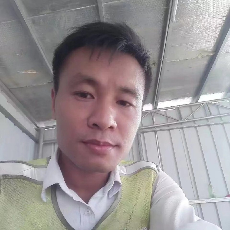 小马哥的第一张照片--安阳相亲服务中心