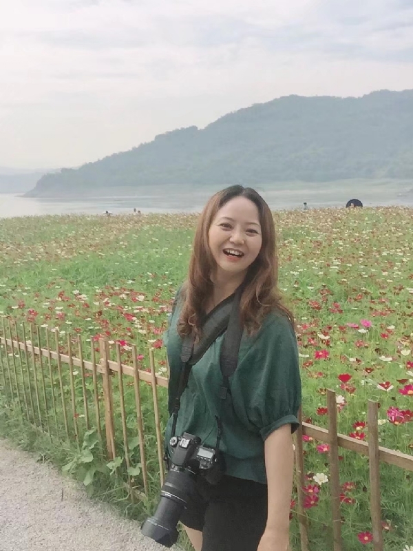 花雨的第一张照片--安阳相亲服务中心