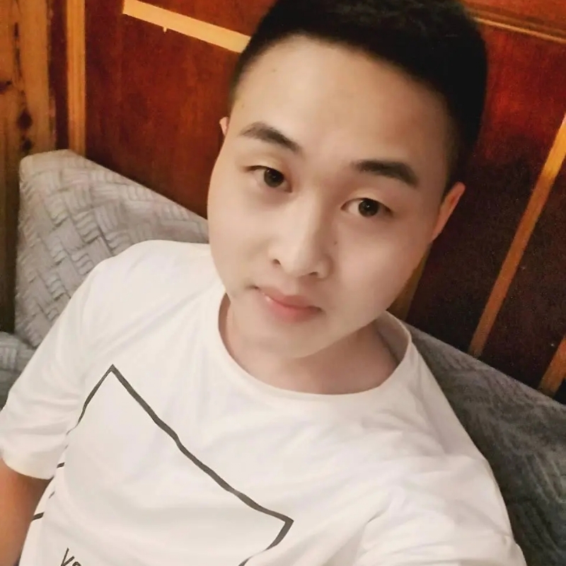 娃娃脸小爸爸的第二张照片--安阳相亲服务中心