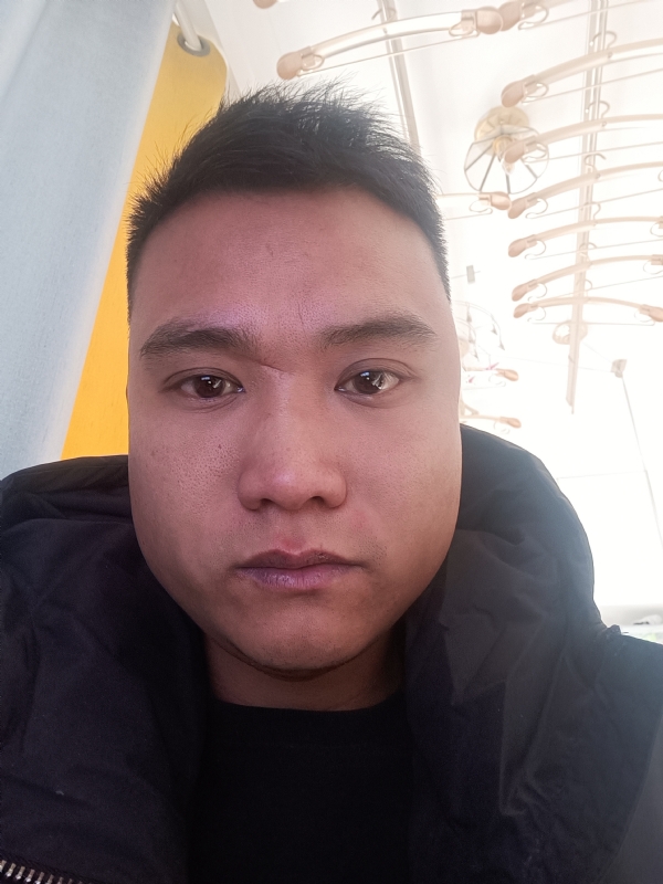 帅的每天被人砍的第一张照片--安阳相亲服务中心