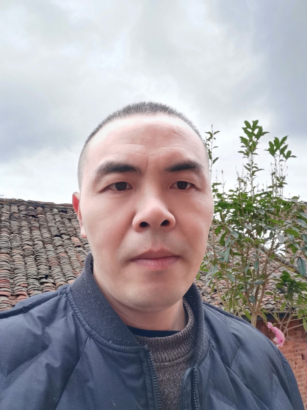 无悔的第一张照片--安阳相亲服务中心