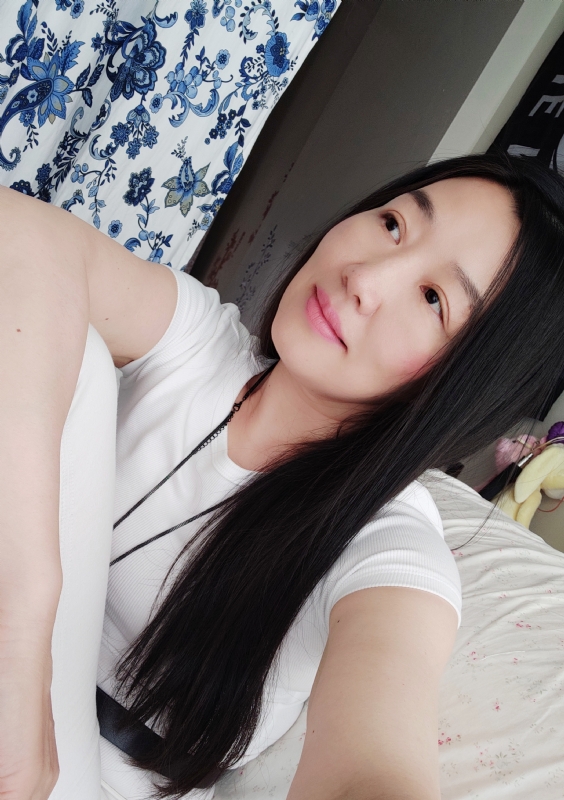 apple的第三张照片--安阳相亲服务中心