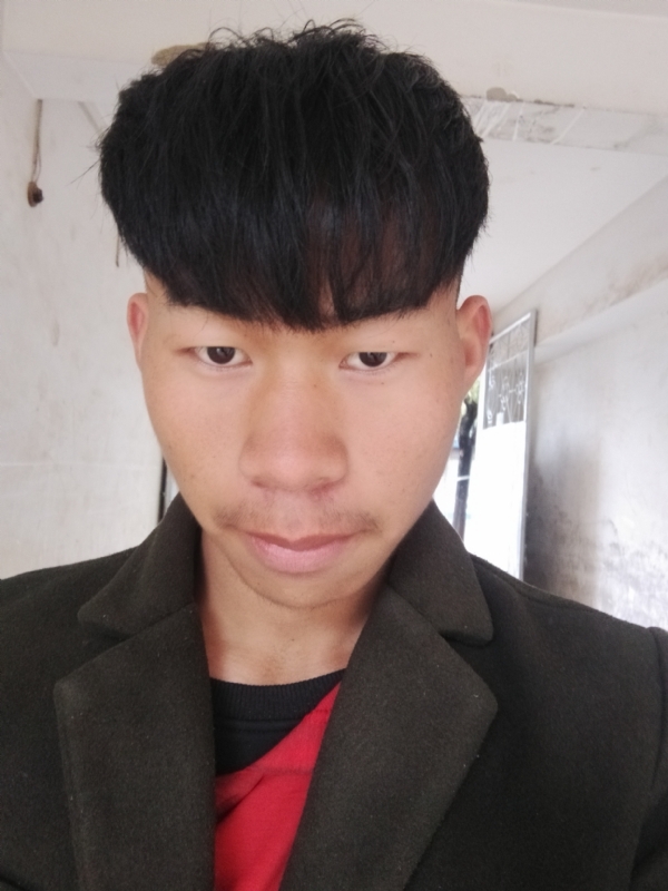 少年不在少的第一张照片--安阳相亲服务中心