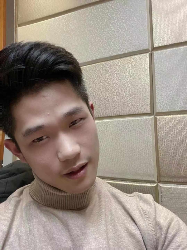 南墙的第一张照片--安阳相亲服务中心