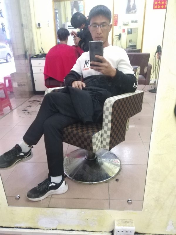 hushuai的第一张照片--安阳相亲服务中心