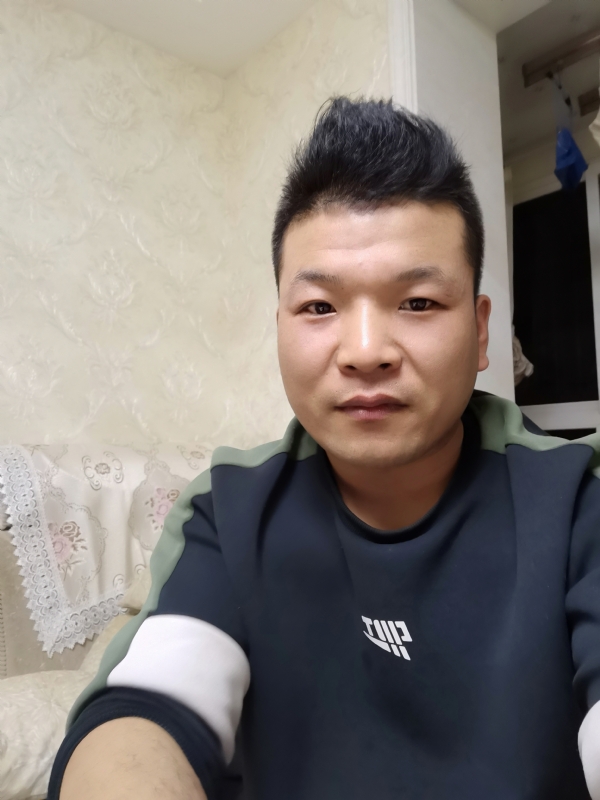 小猪猪的第一张照片--安阳相亲服务中心