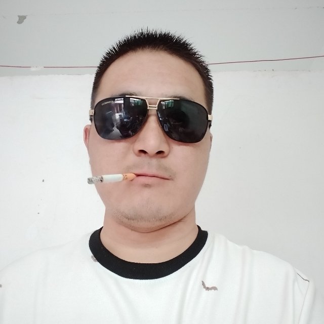 白伟伟的第一张照片--安阳相亲服务中心