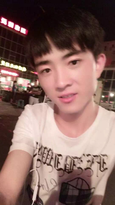 小先生的第一张照片--安阳相亲服务中心