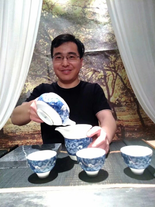 飞云之上的第一张照片--安阳相亲服务中心