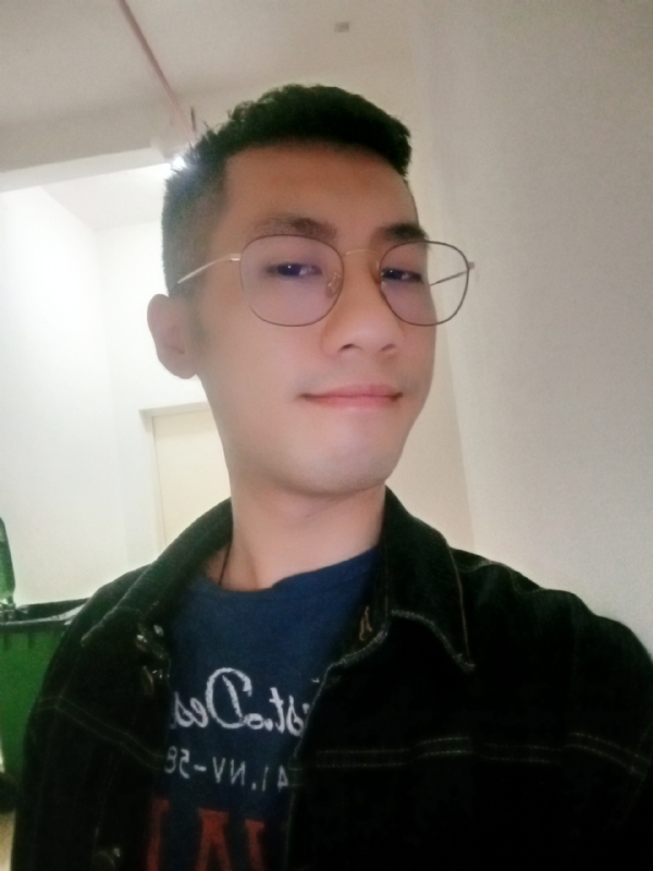 赫兹的第一张照片--安阳相亲服务中心